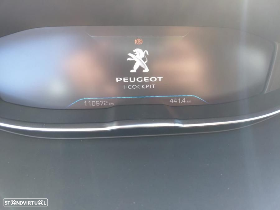 Peugeot 3008 1.6 Hybrid Allure e-EAT8 - 10