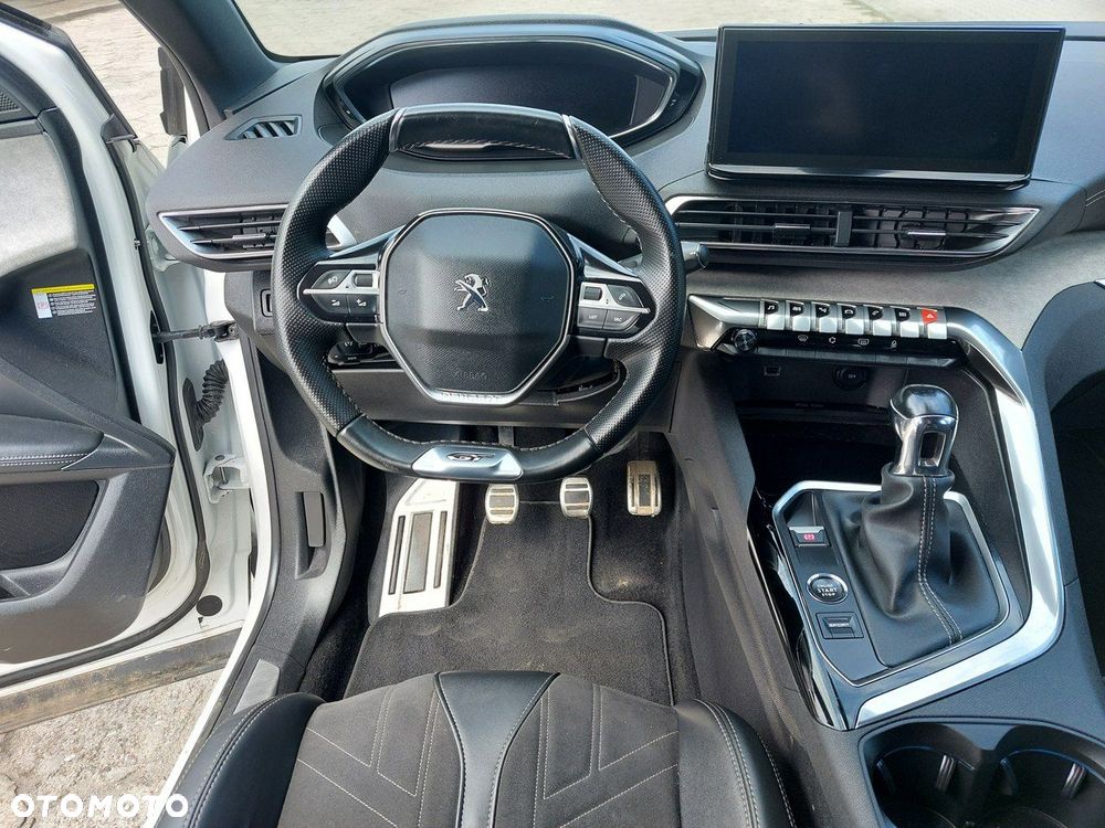 Peugeot 3008 - 21