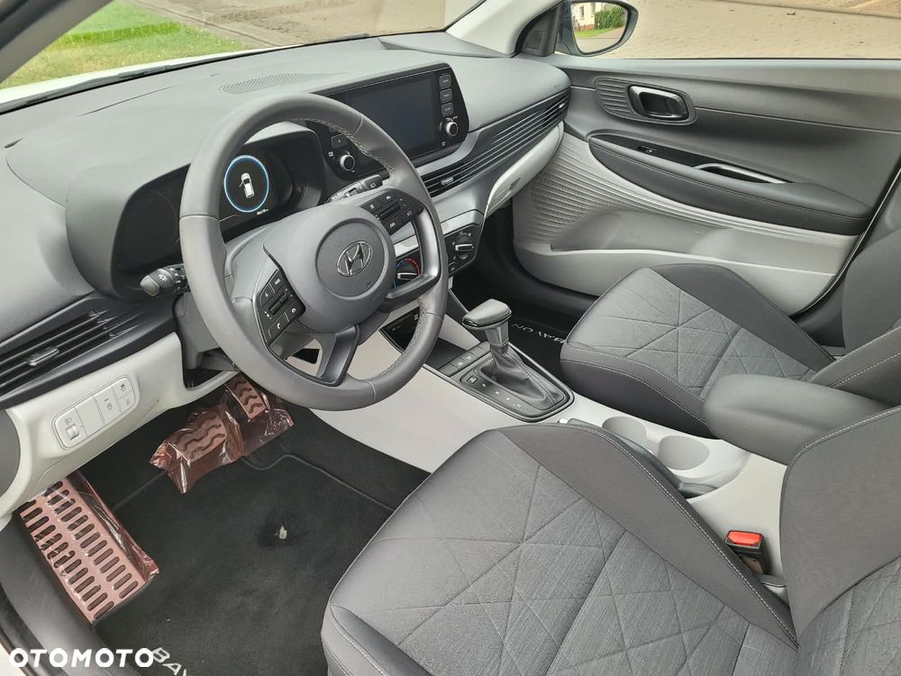 Hyundai Bayon - 10