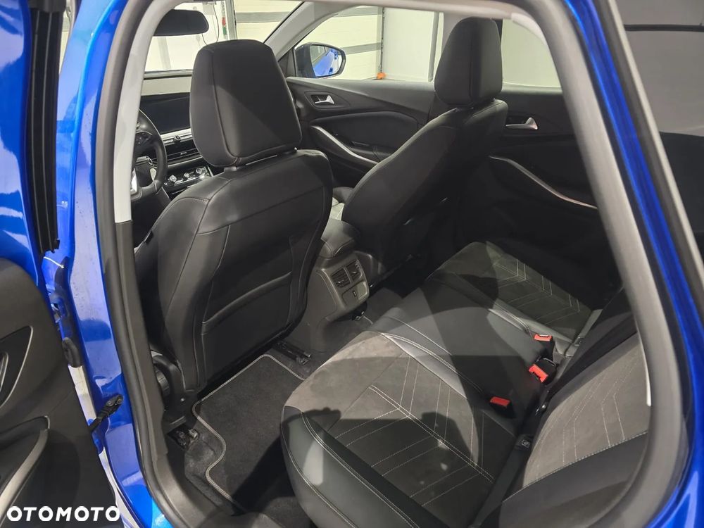 Opel Grandland 1.2 T GS S&S - 8