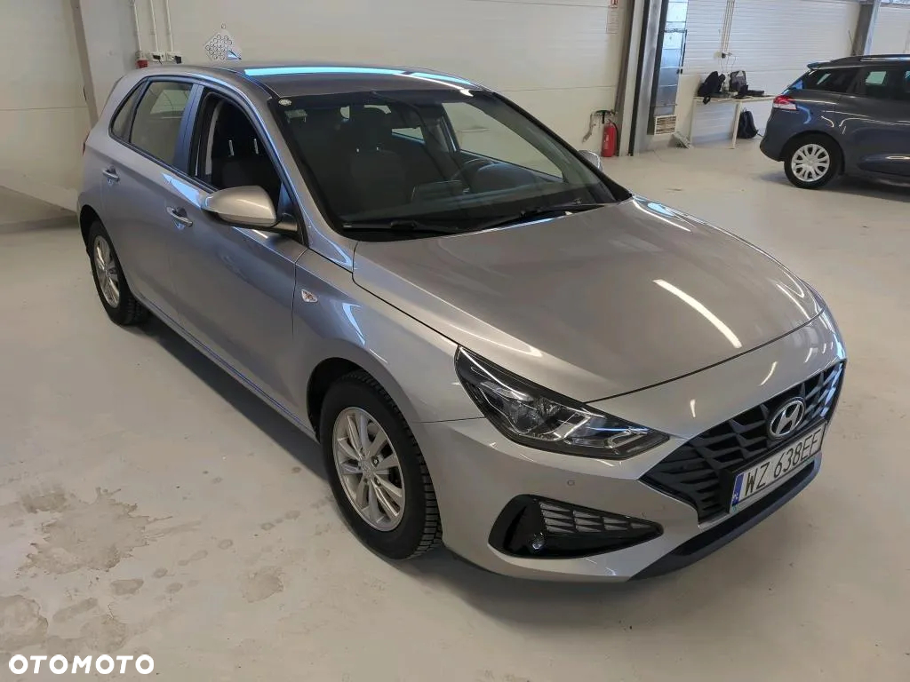 Hyundai i30 1.5 DPI Classic + - 4