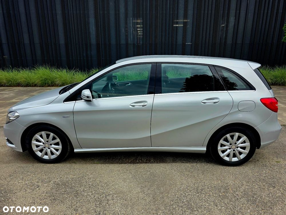 Mercedes-Benz Klasa B 180 (BlueEFFICIENCY) - 21