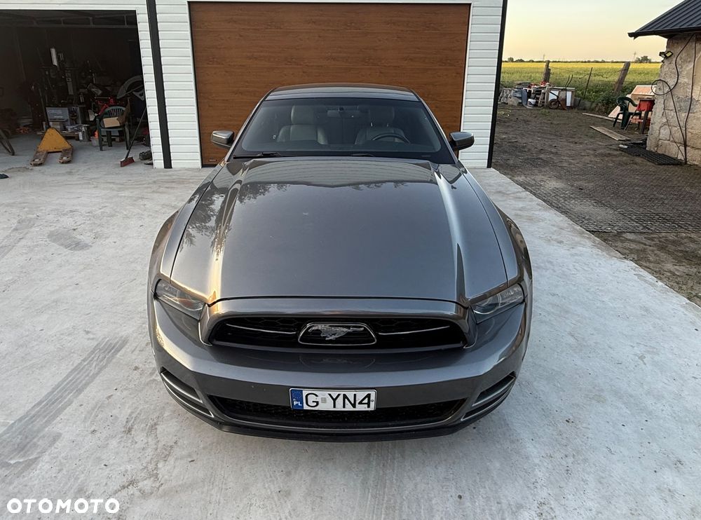 Ford Mustang 3.7 V6 Premium - 5