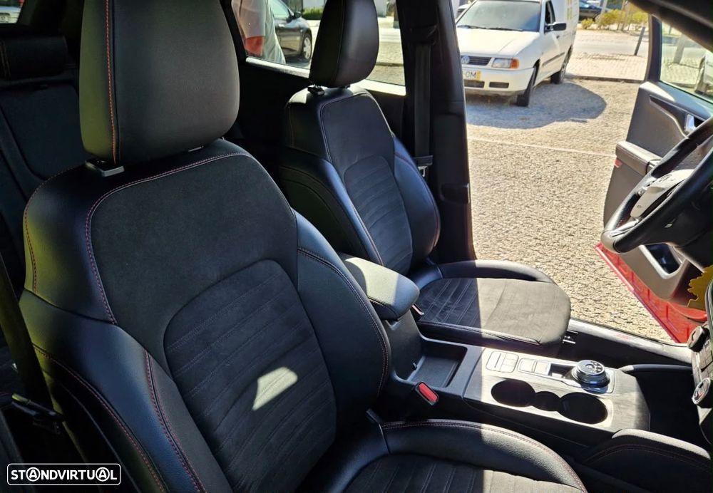 Ford Kuga - 5