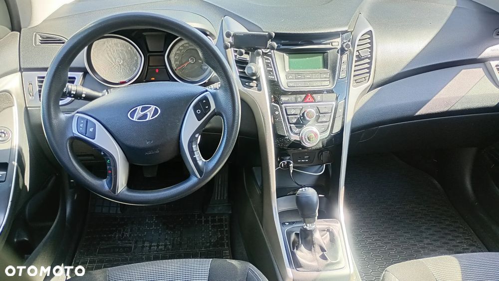 Hyundai i30 1.4 CRDi Comfort - 8