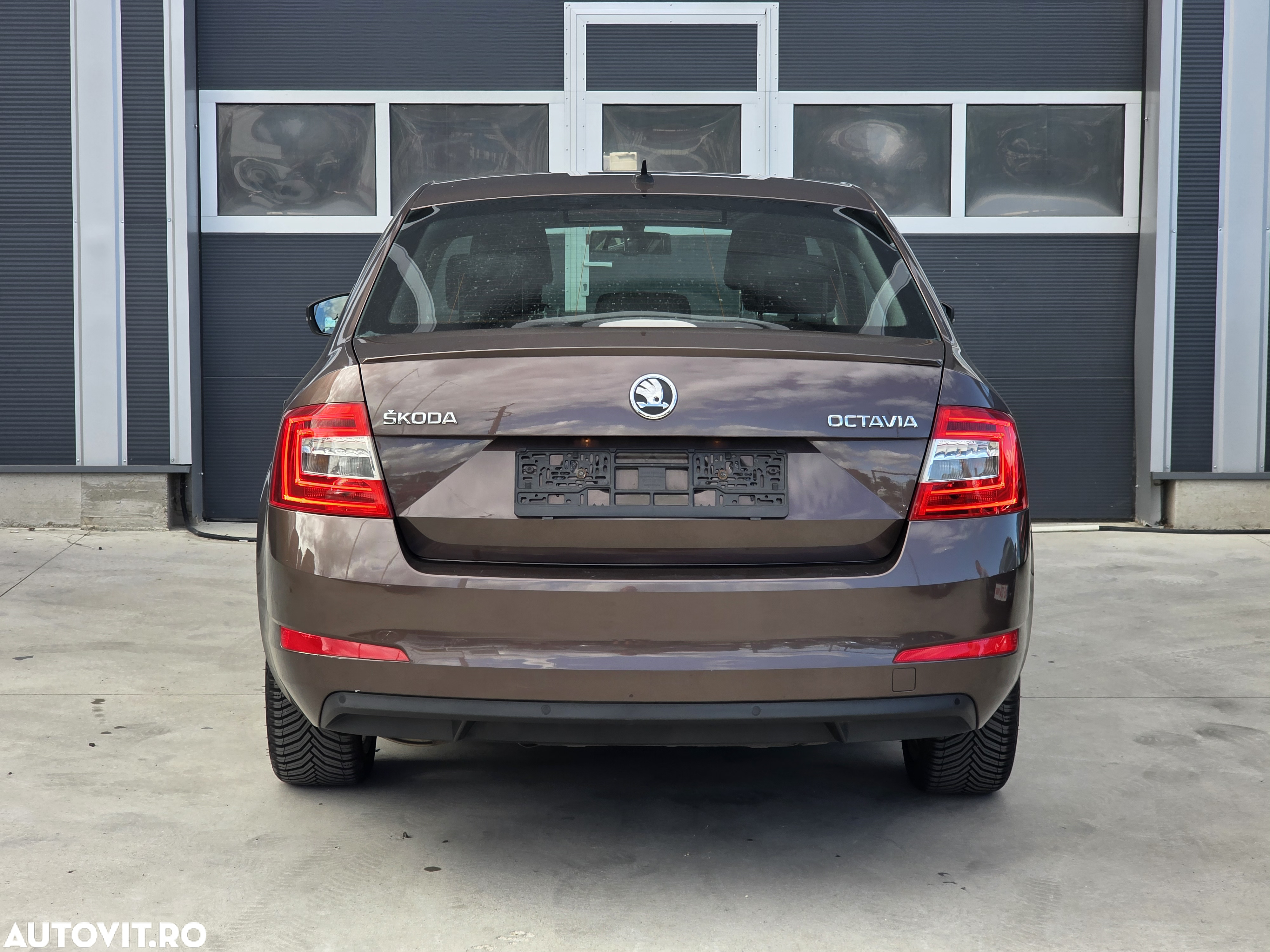 Skoda Octavia 1.4 TSI ELEGANCE - 5