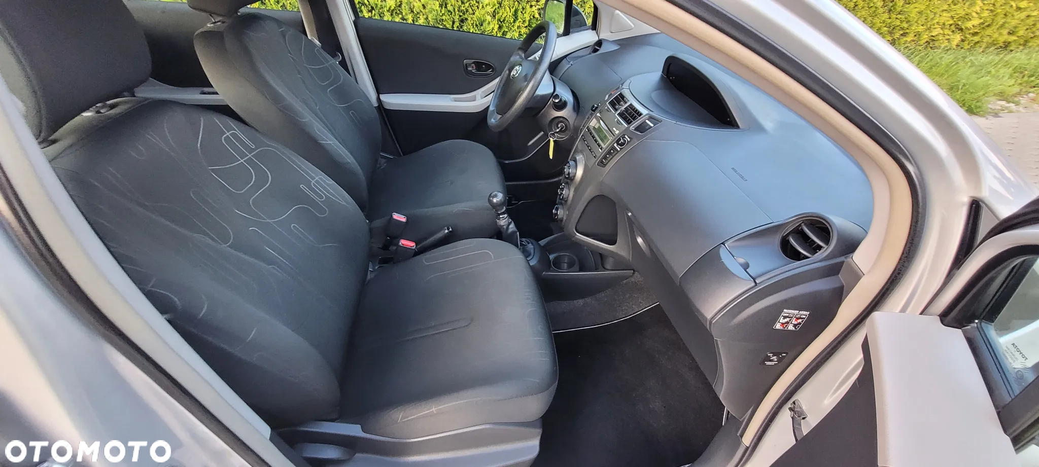 Toyota Yaris 1.33 Luna - 19