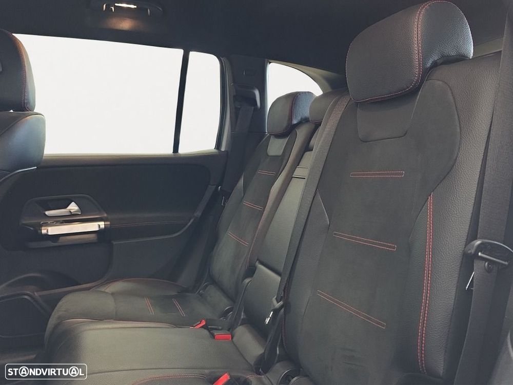 Mercedes-Benz GLB 180 d - 13