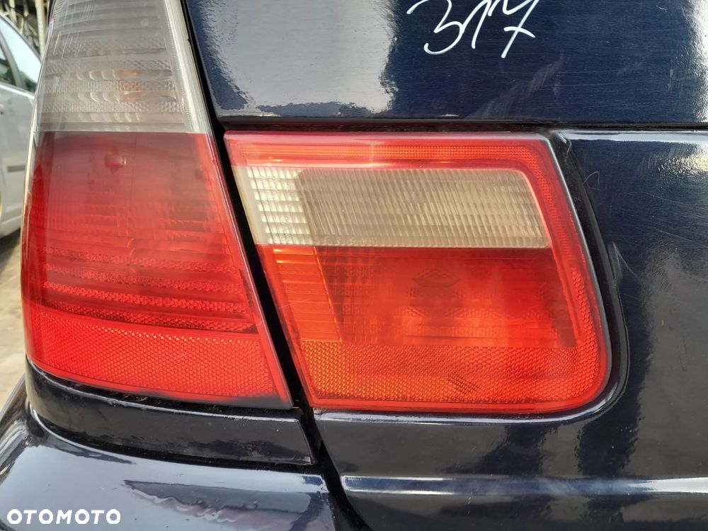 BMW E46 LIFT LAMPA TYLNA LEWA W KLAPE - 2