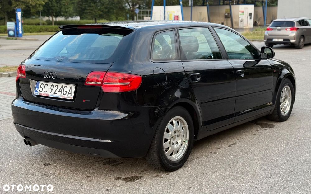 Audi A3 Sportback 2.0 TDI DPF S line Sportpaket plus - 7