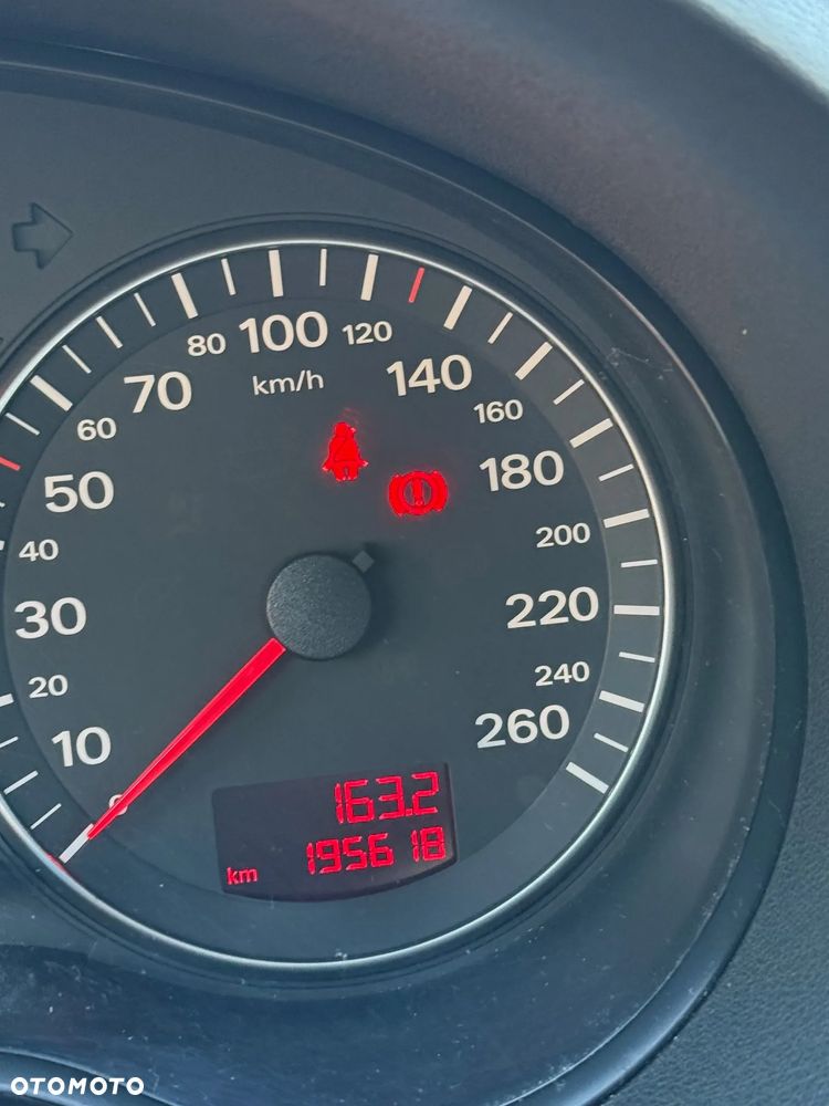 Audi A3 Sportback 2.0 TDI DPF Attraction - 17