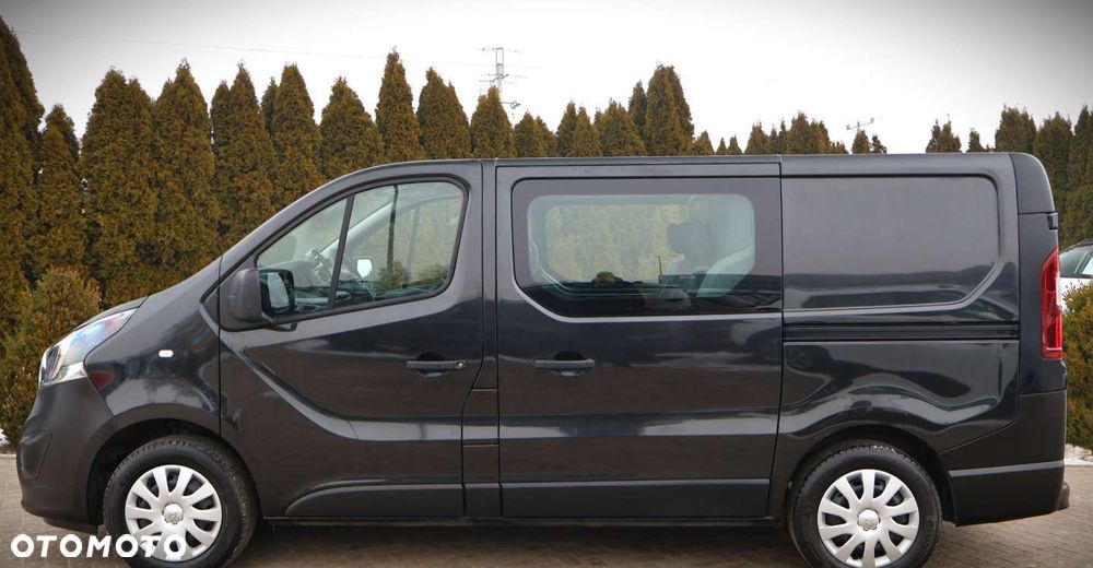 Opel Vivaro - 11