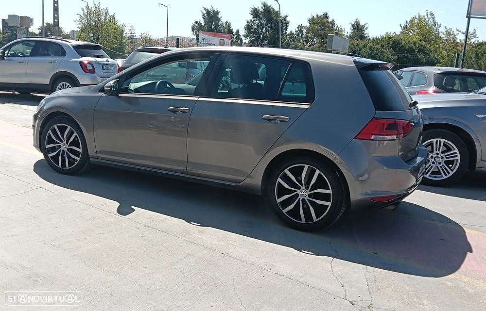 VW Golf 2.0 BlueTDI DSG Comfortline - 6