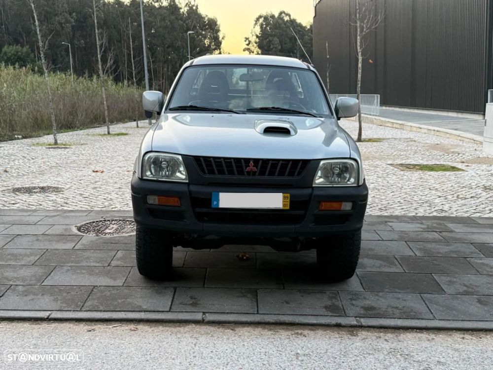 Mitsubishi L200 2.5 TD Strada CD - 2
