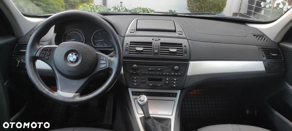BMW X3 2.0d - 8