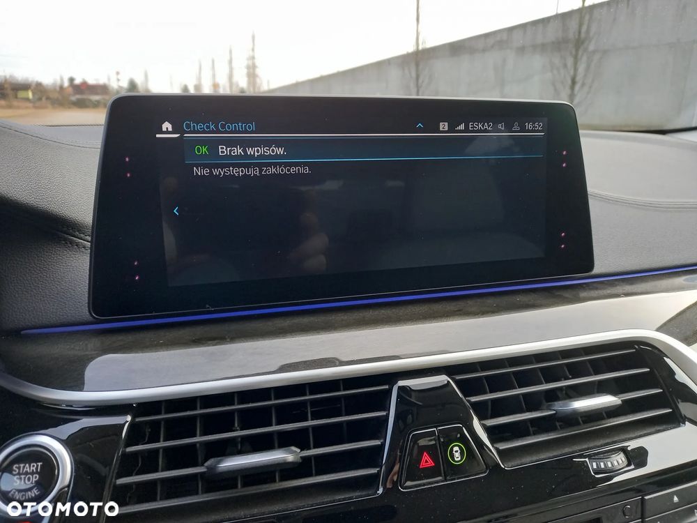 BMW Seria 5 530i xDrive Luxury Line - 32