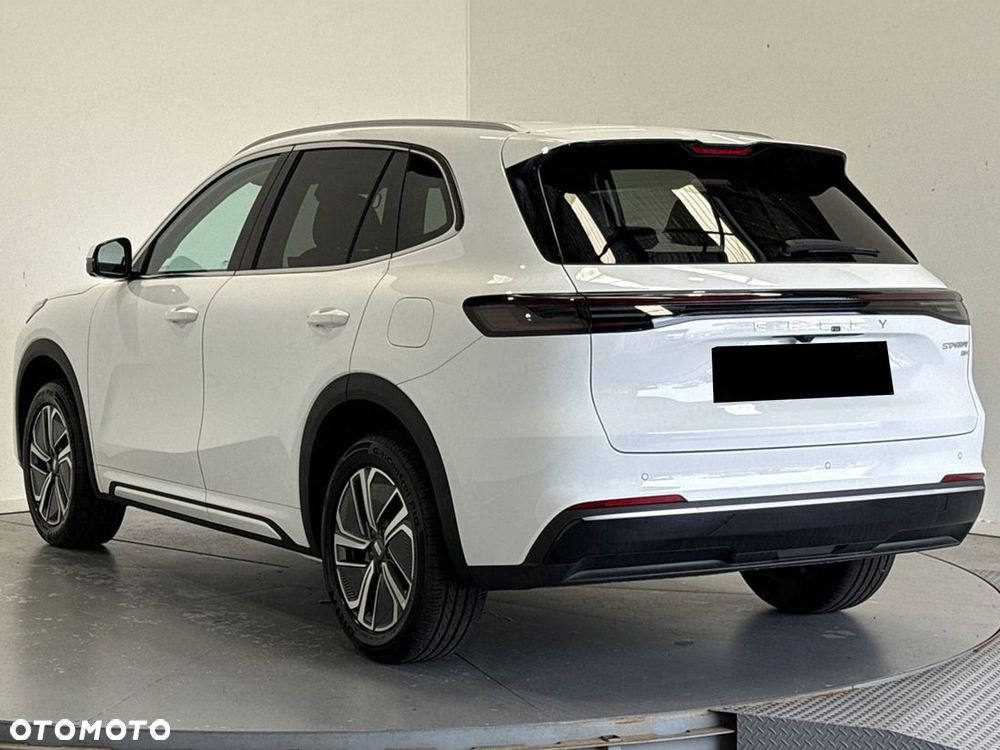 Geely Starray - 5
