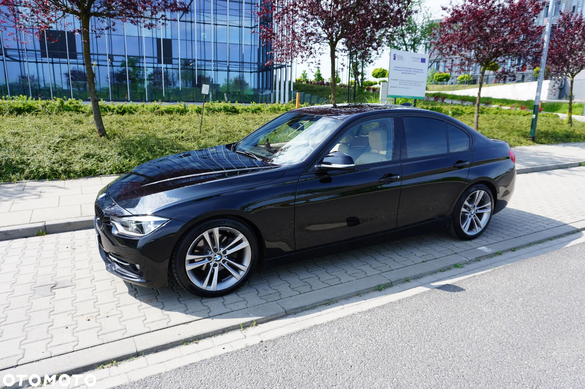 BMW Seria 3 328i Sport Line - 5