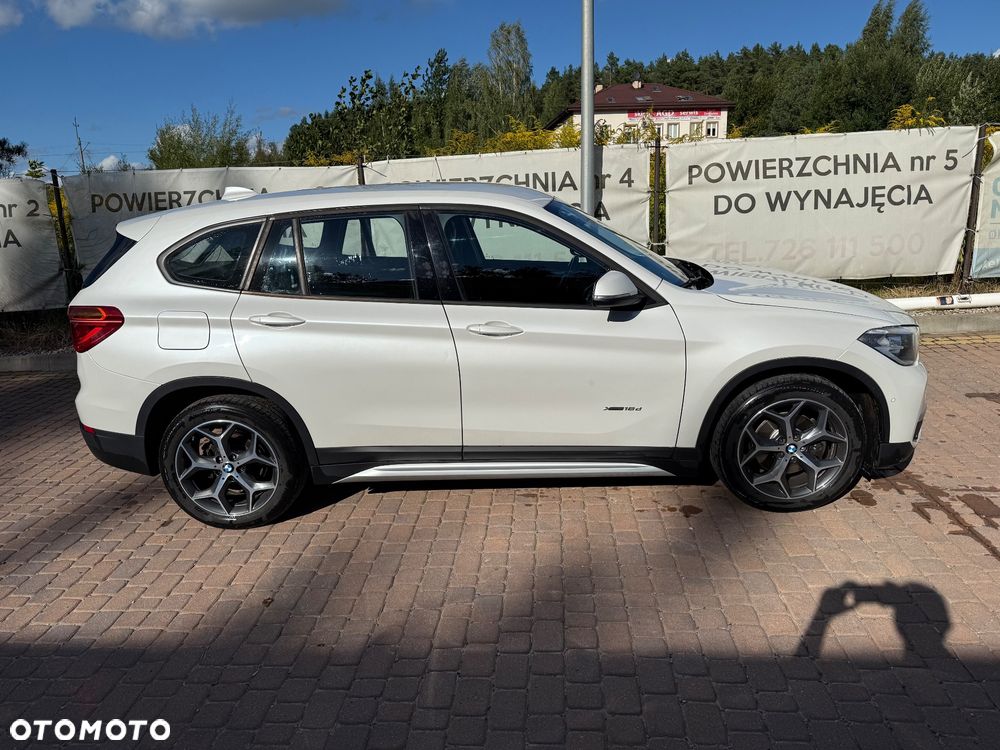 BMW X1 xDrive18d Sport Line - 2