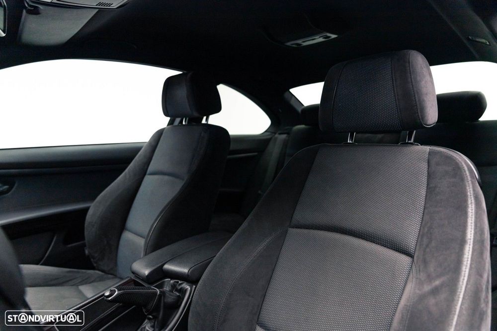 BMW 320 d Coupe Edição M - 19
