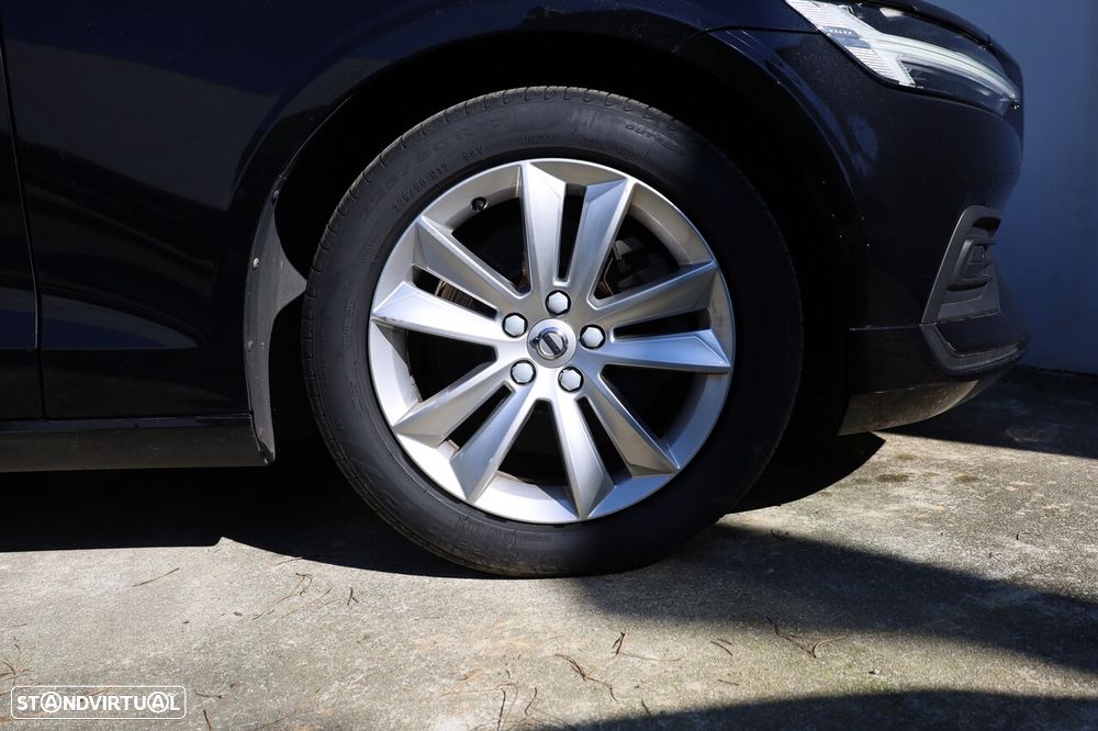 Volvo V60 2.0 B4 Momentum Plus Geartronic - 6