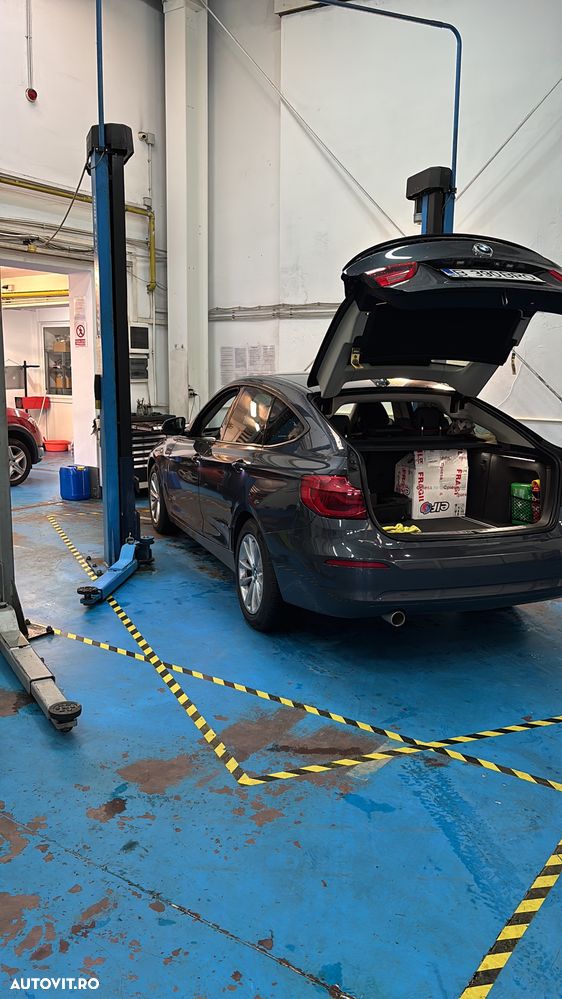 BMW Seria 3 - 20