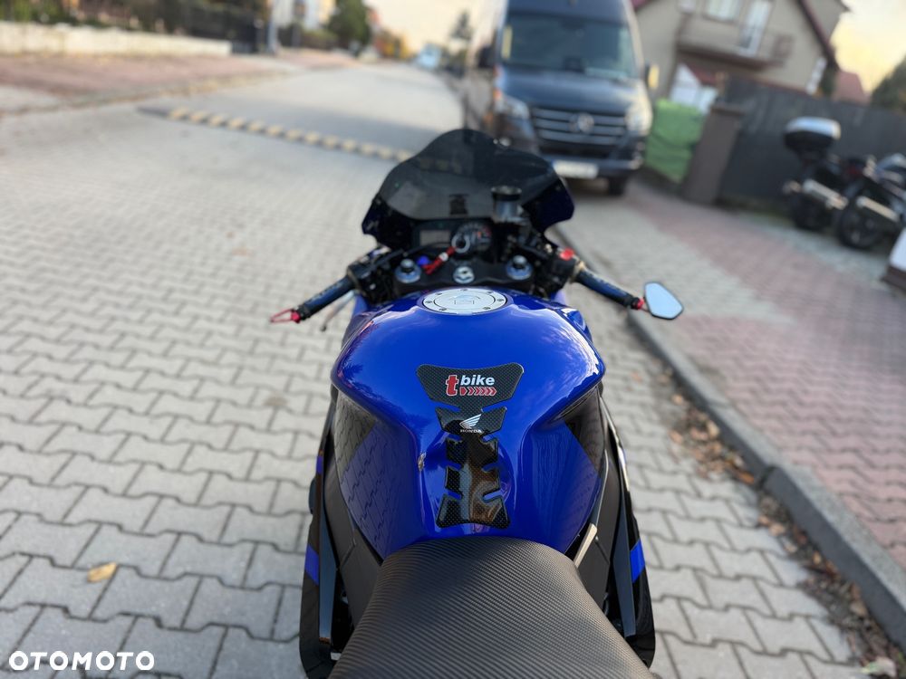 Honda CBR - 20