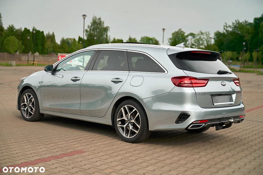 Kia Ceed 1.4 T-GDI DCT OPF GT Line - 8