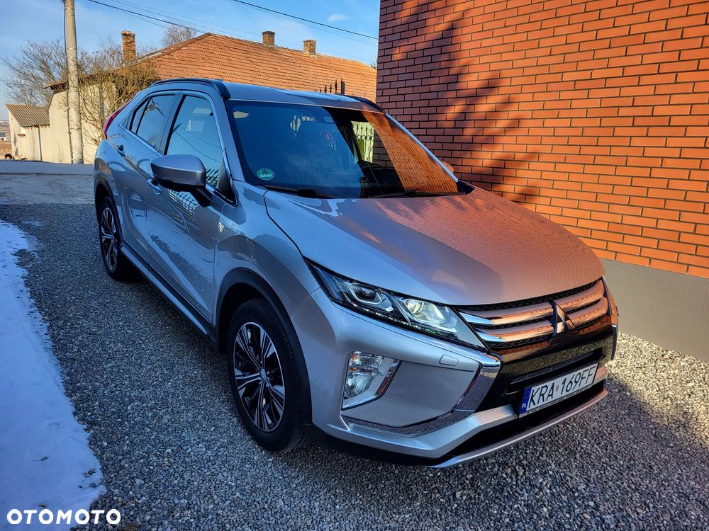 Mitsubishi Eclipse Cross 1.5 T-MIVEC 2WD CVT Diamant+ - 4
