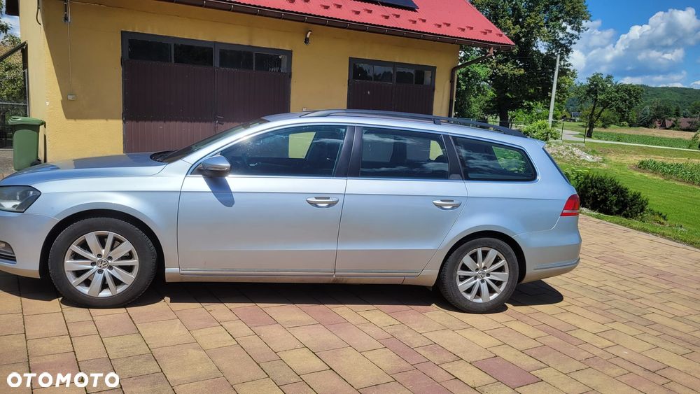 Volkswagen Passat 2.0 TDI DPF Comfortline DSG - 4
