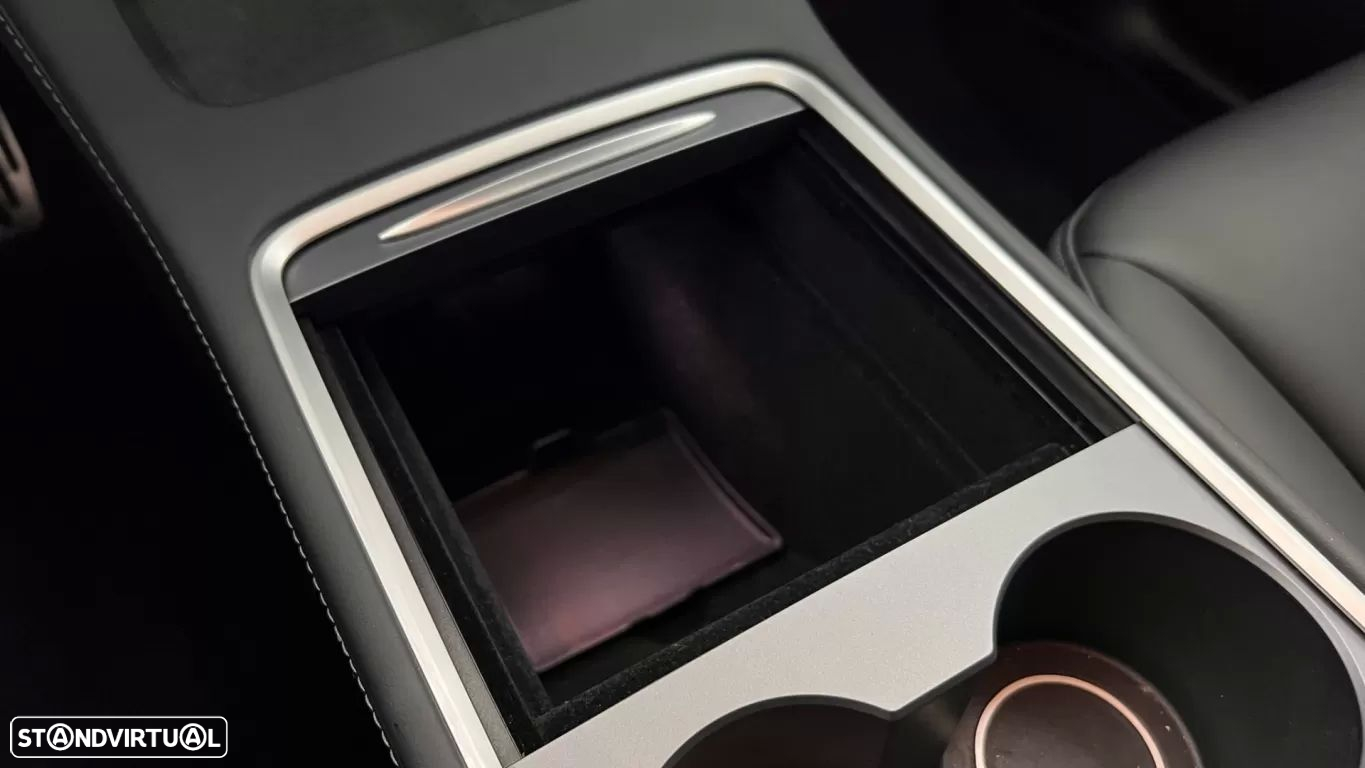 Tesla Model Y Tração Traseira - 30