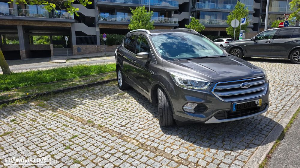 Ford Kuga 1.5 TDCi Titanium - 10