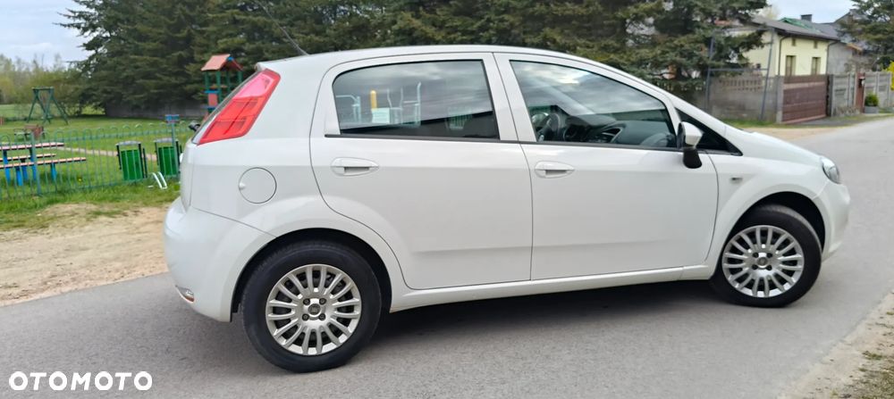 Fiat Punto Evo 1.2 8V Lounge - 16