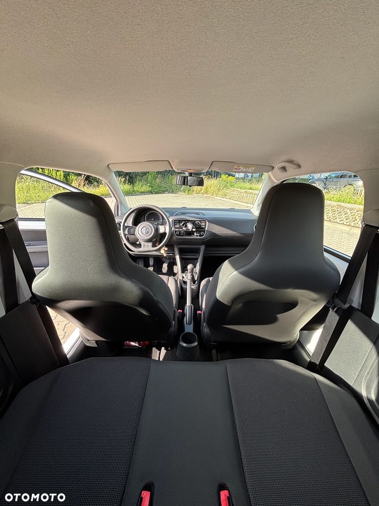Volkswagen up! take - 13