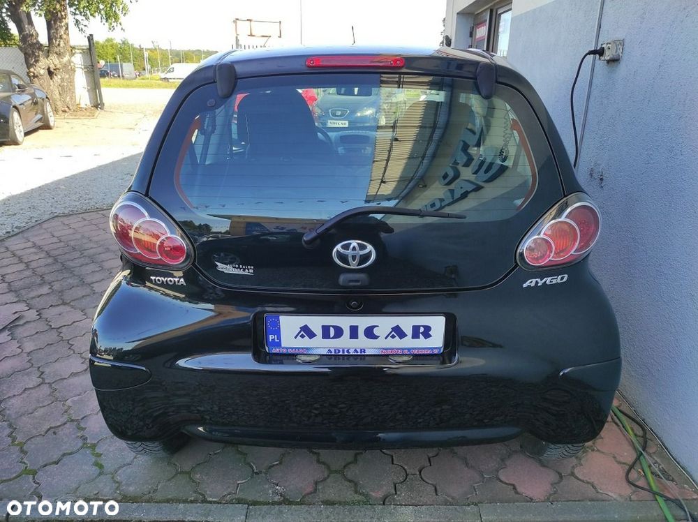 Toyota Aygo 2010 photo 5