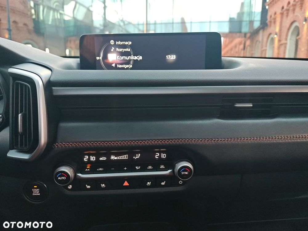 Mazda CX-50 - 33