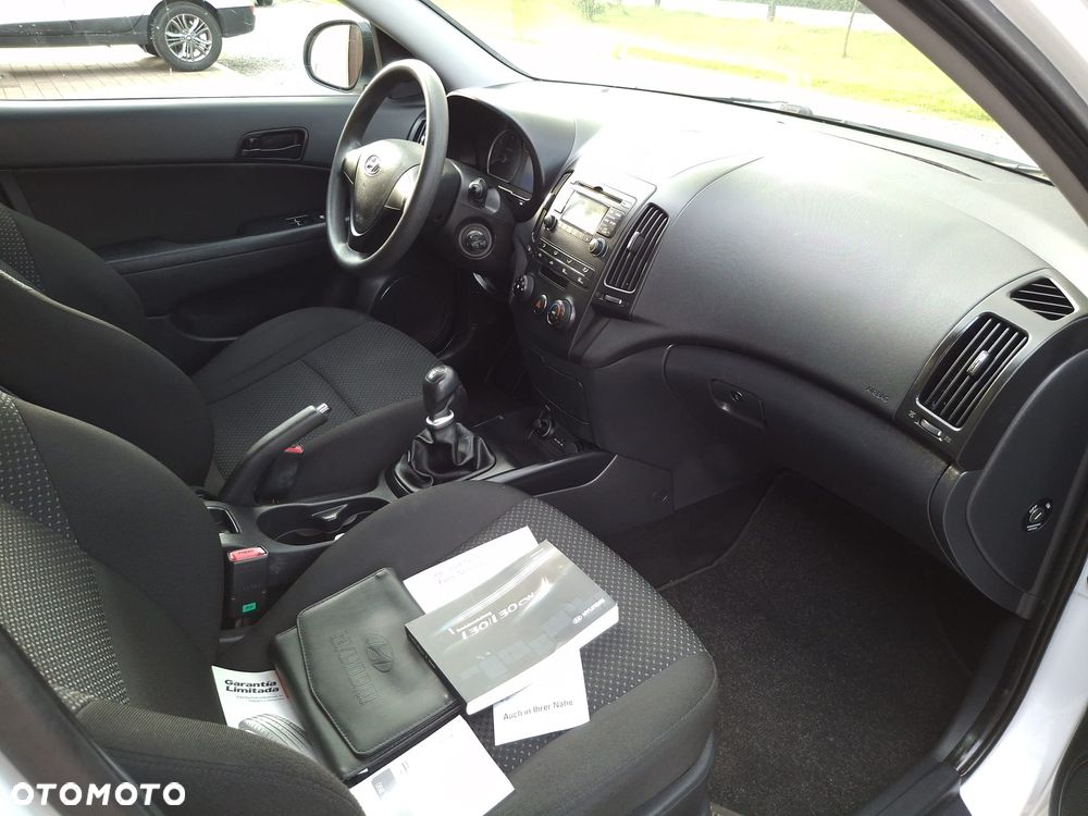 Hyundai i30 1.4 Classic + EU5 - 10