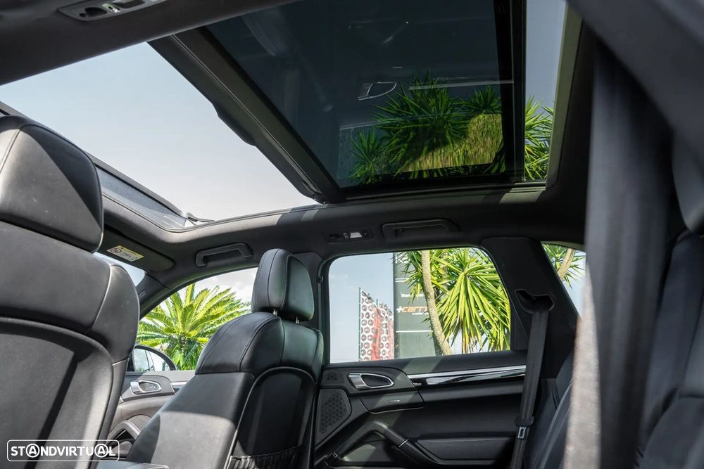 Porsche Cayenne S E-Hybrid - 29