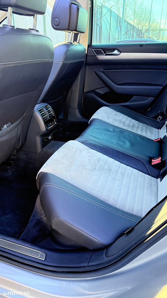 Volkswagen Passat 2.0 TDI DSG Comfortline - 10