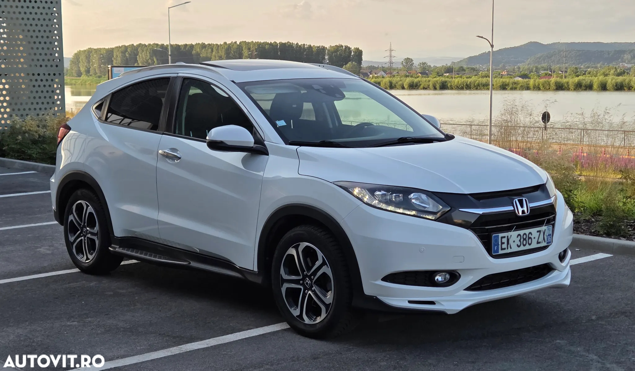 Honda HR-V 1.6 i-DTEC Executive - 12