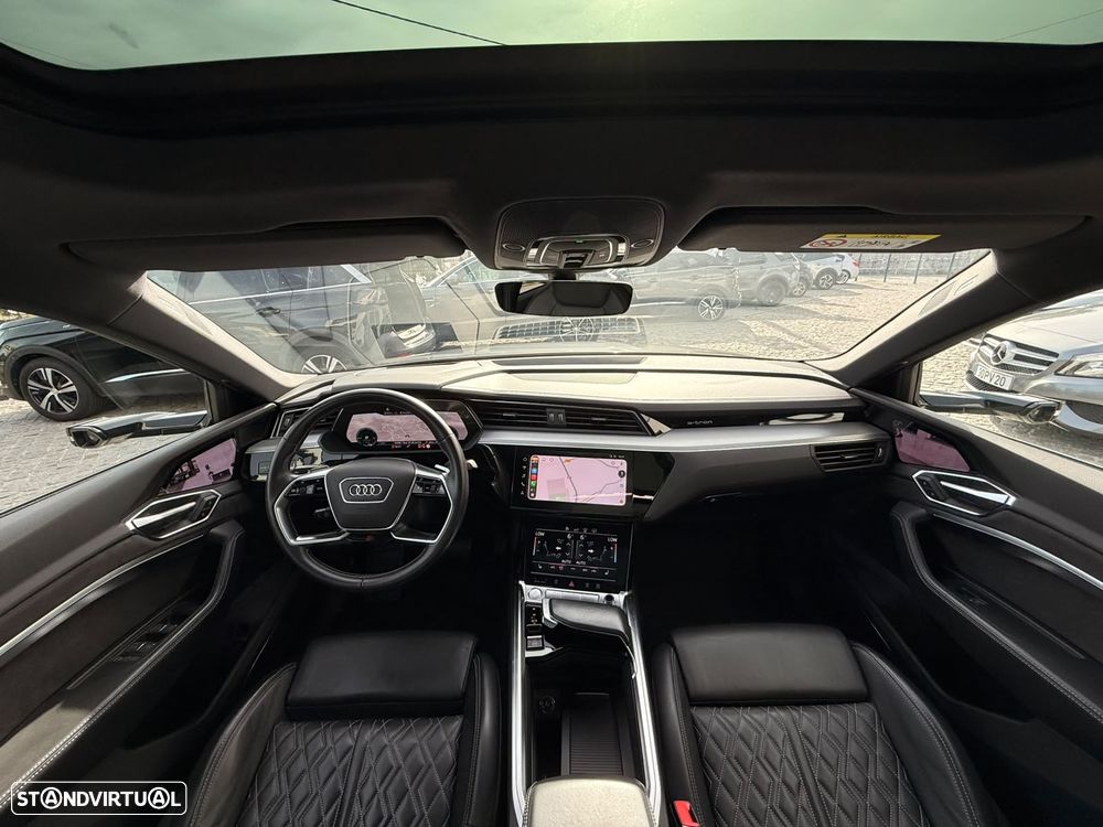 Audi e-tron 55 quattro S line - 16