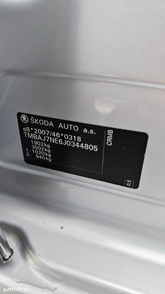 Skoda Octavia 2.0 TDI DSG Style - 11