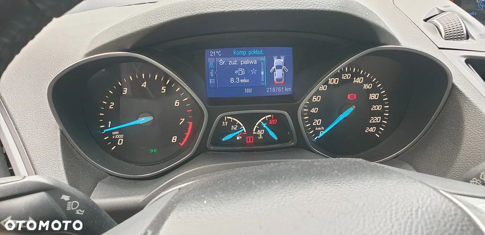 Ford Kuga 1.6 EcoBoost 2x4 SYNC - 13