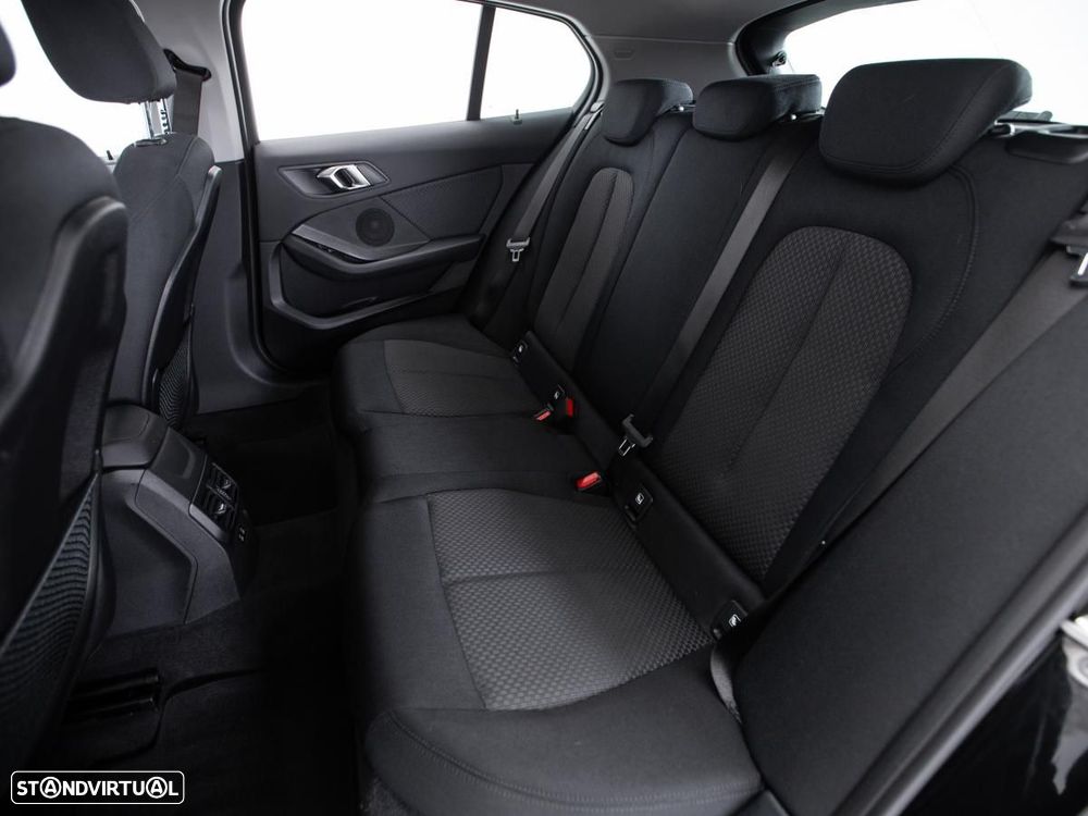 BMW 116 d Auto - 11