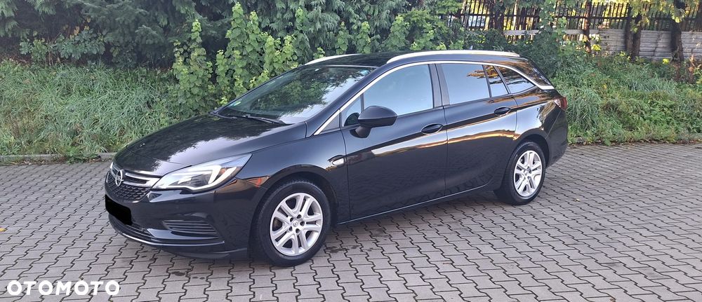 Opel Astra 2018 photo 3