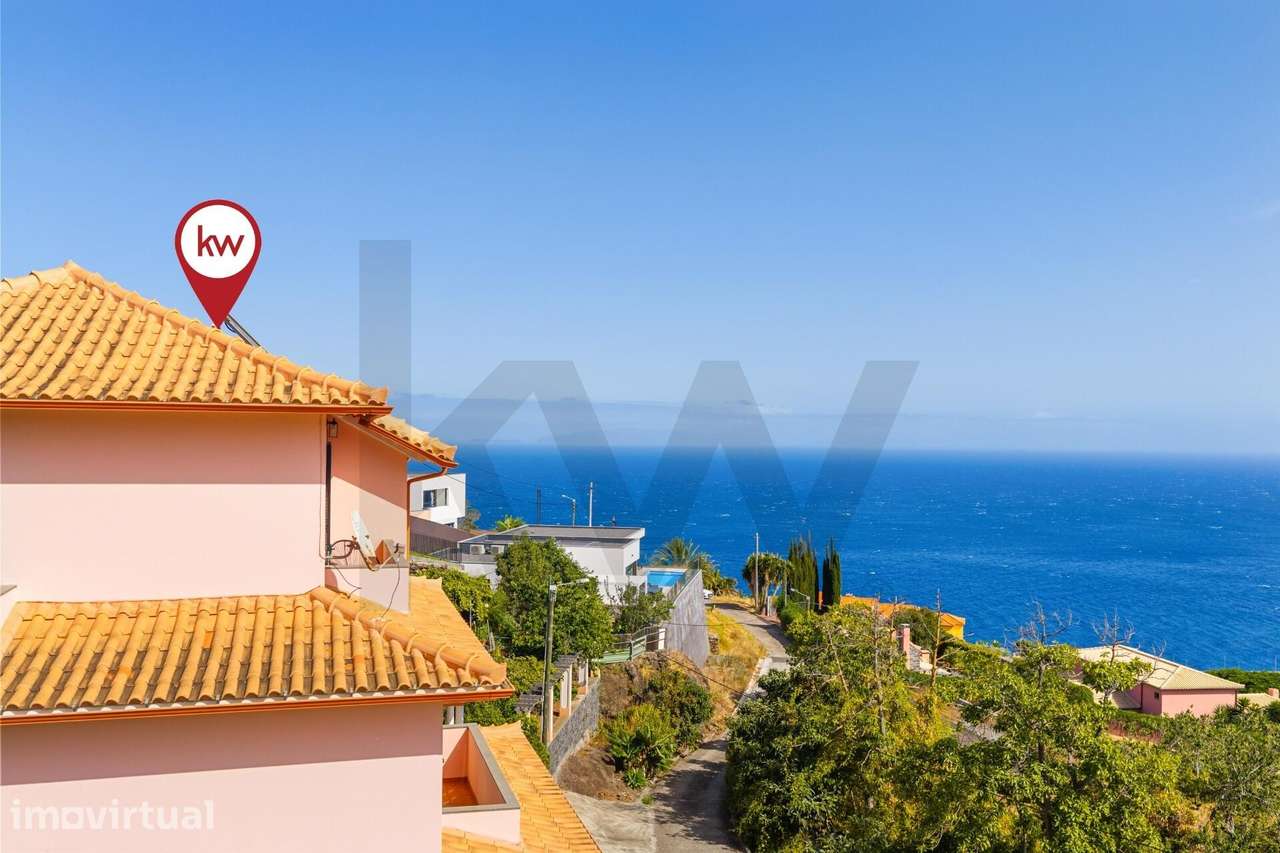 Moradia T3 Geminada com Churrascaria, Jardim e Vista Mar em Gaula - Grande imagem: 5/60