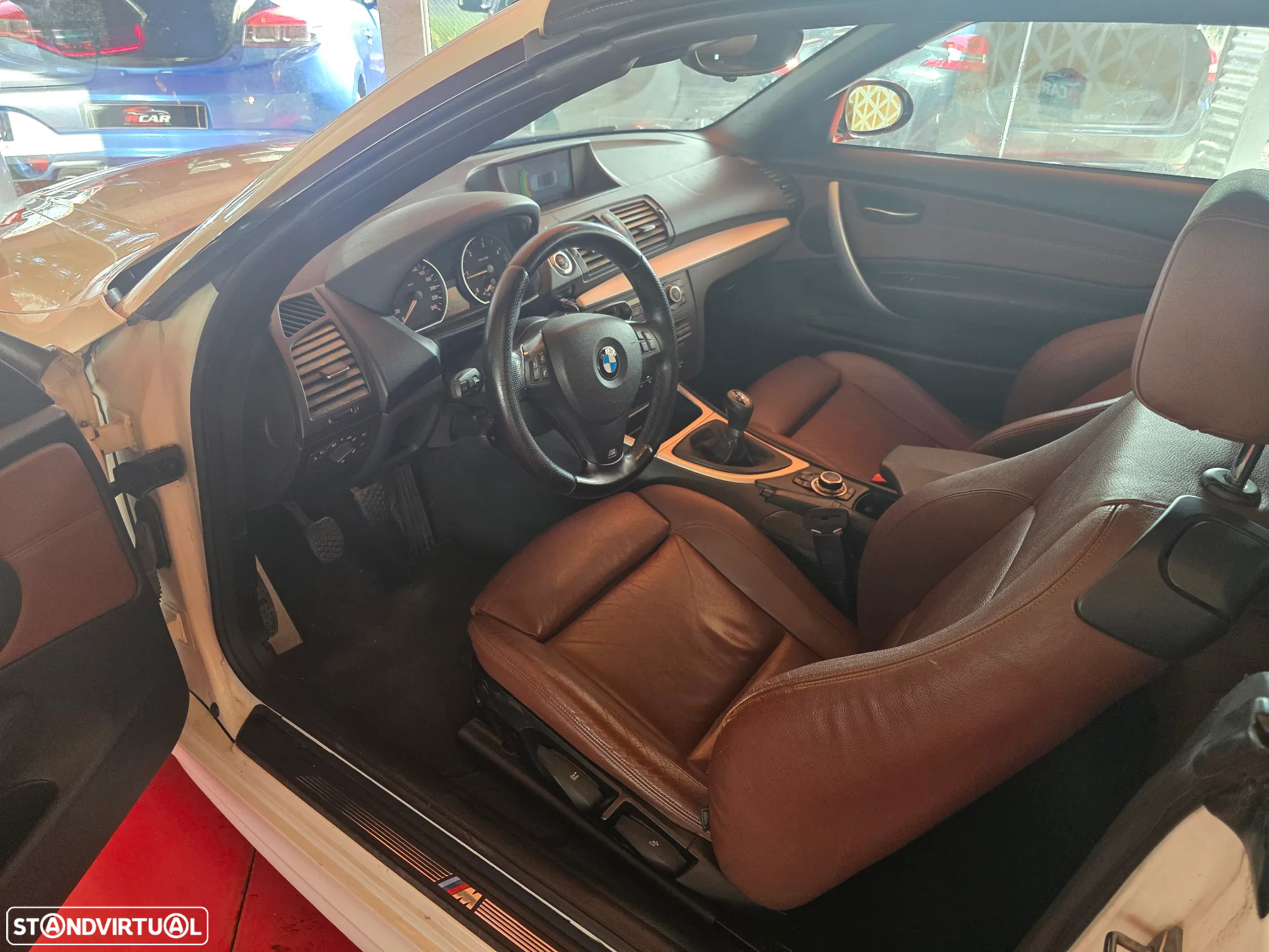 BMW 118 d Pack M - 9