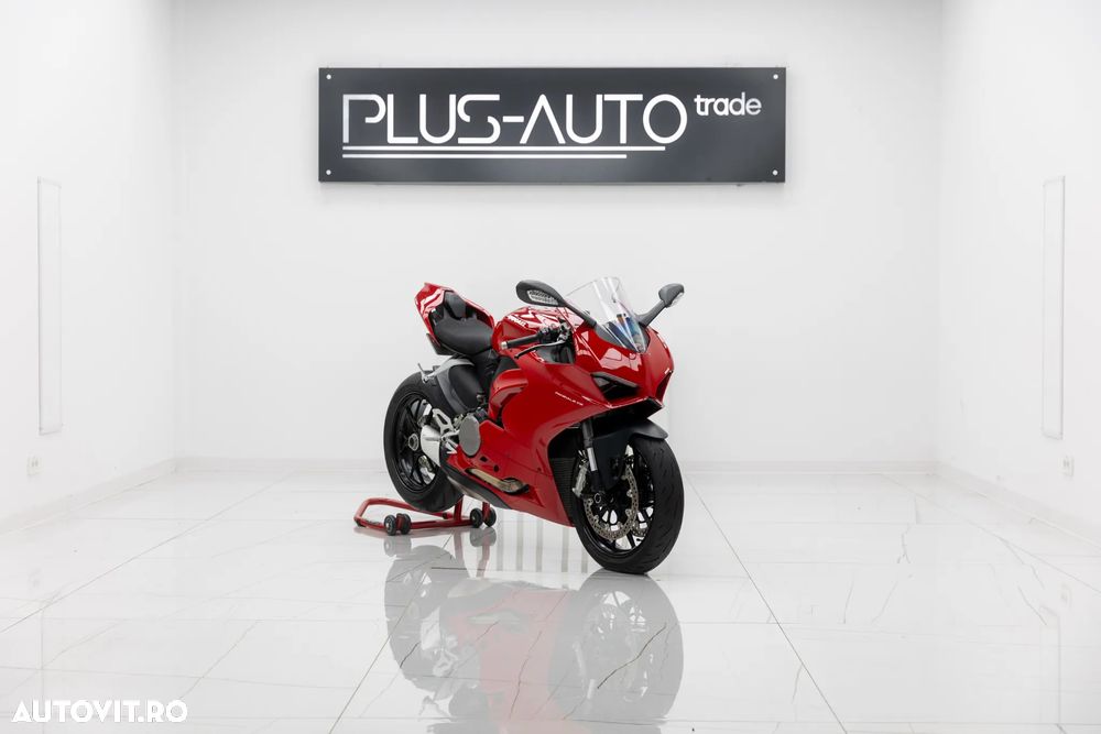 Ducati Panigale V2 - 1