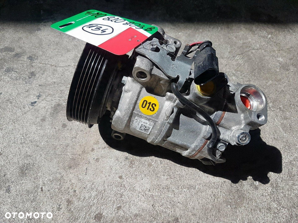 SPRĘŻARKA KLIMATYZACJI AUDI A6 Q7 3.0 4M0820803B
