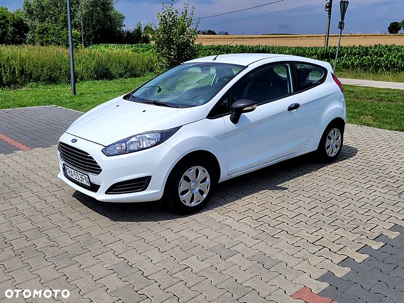 Ford Fiesta 2013 photo 3